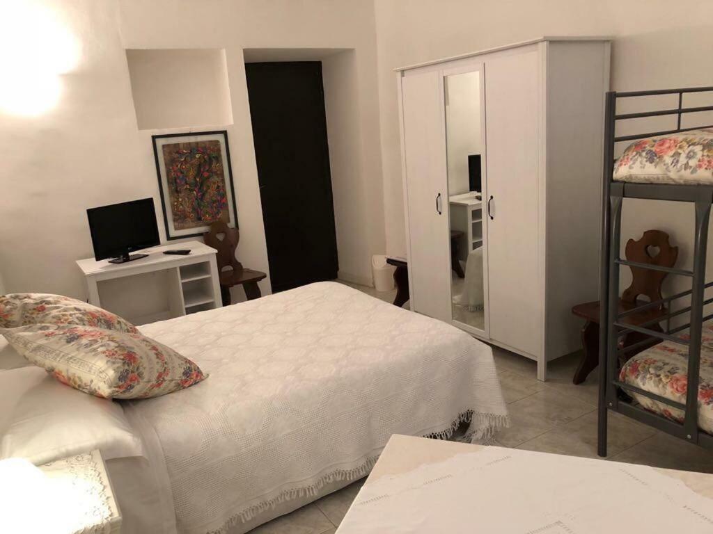 A Casa Di Lory Bed and Breakfast Μονκαλιέρι Εξωτερικό φωτογραφία